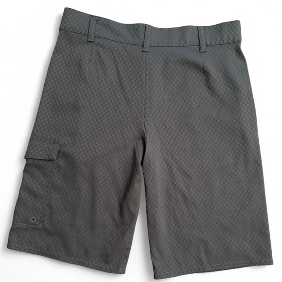 Vans Boys Gray Checkered Cargo Shorts. Size 18 - Picture 3 of 6
